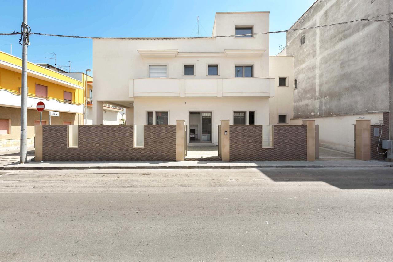 Villino Blu Suite By Barbarhouse Porto Cesareo Exterior foto